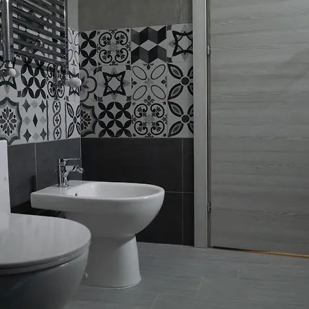 Bilocale Vicino Al Centro Di - Ristrutturato Di Recente!