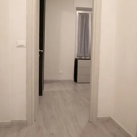 Апартаменты Bilocale Vicino Al Centro Di - Ristrutturato Di Recente!